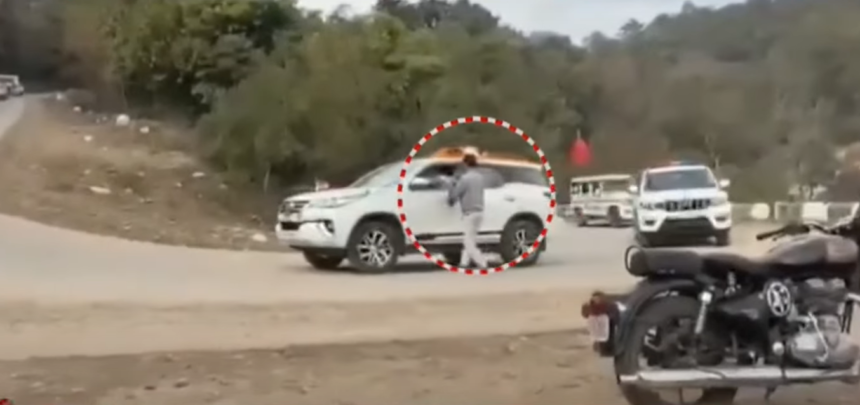 an unemployed youth stopped the convoy of CM Sukhwinder Singh Sukhu